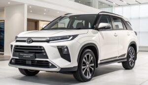 Toyota Urban Cruiser Hyryder 7-seater