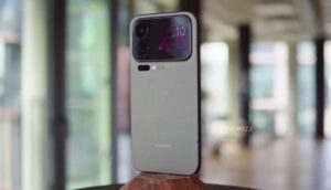 Xiaomi 18 Pro Max price: लीक के अनुसार, यह स्मार्टफोन 200-मेगापिक्सल कैमरे के साथ आ सकता है।